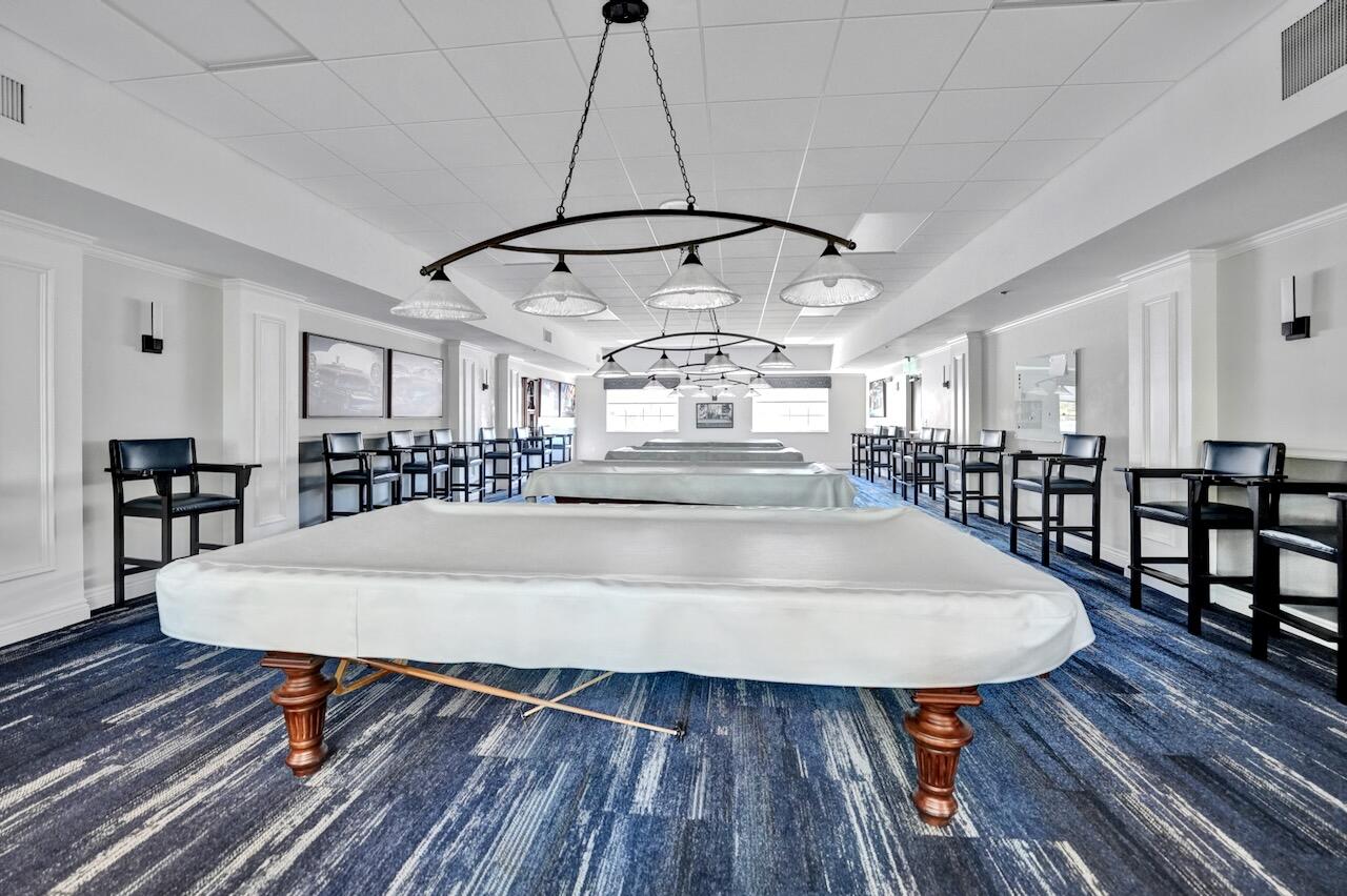 CRYSTAL POINTE III CONDO - Residential