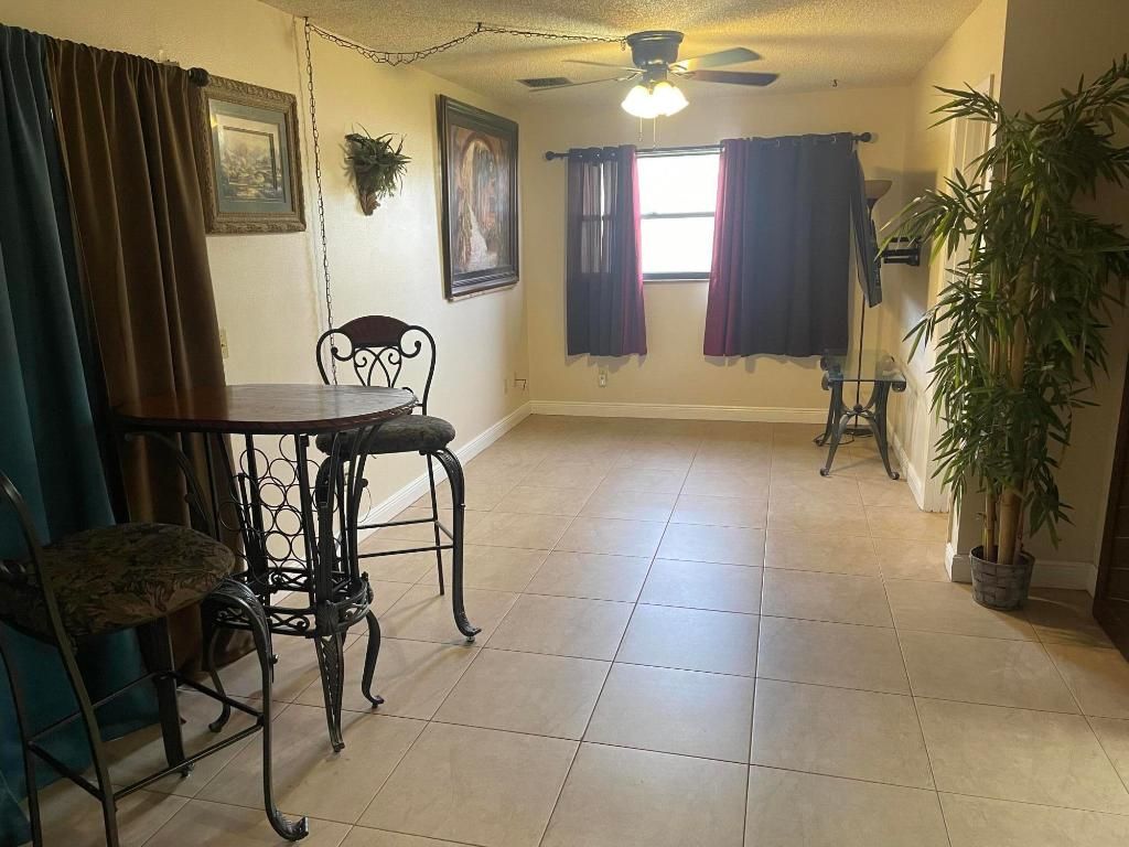 Photo of 1904 E Easy Street, Fort Pierce, FL 34982 (MLS # R10951389)