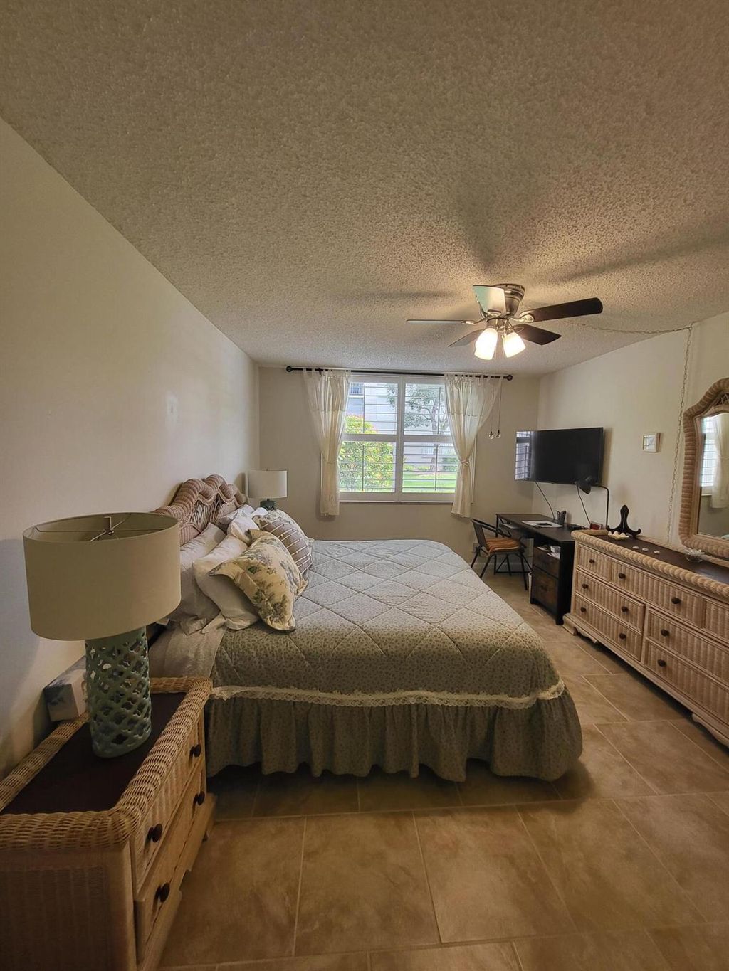 Photo of 2016 S Federal Hwy 107 Highway S #107, Boynton Beach, FL 33435 (MLS # R11088797)
