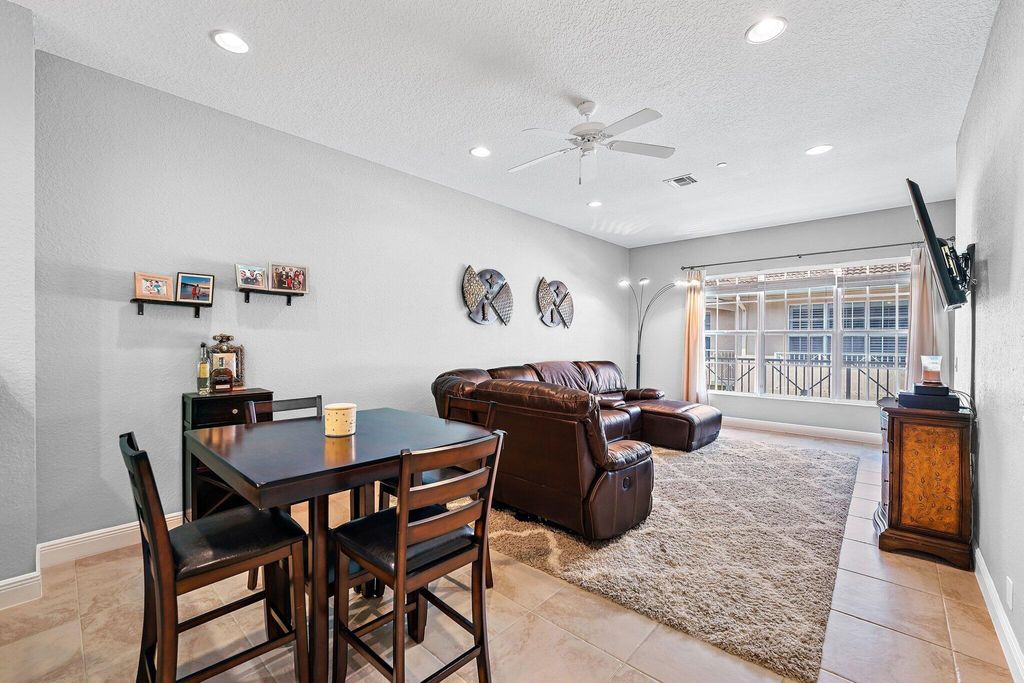 Photo of 4808 Sawgrass Breeze Drive, Palm Beach Gardens, FL 33418 (MLS # R10938276)