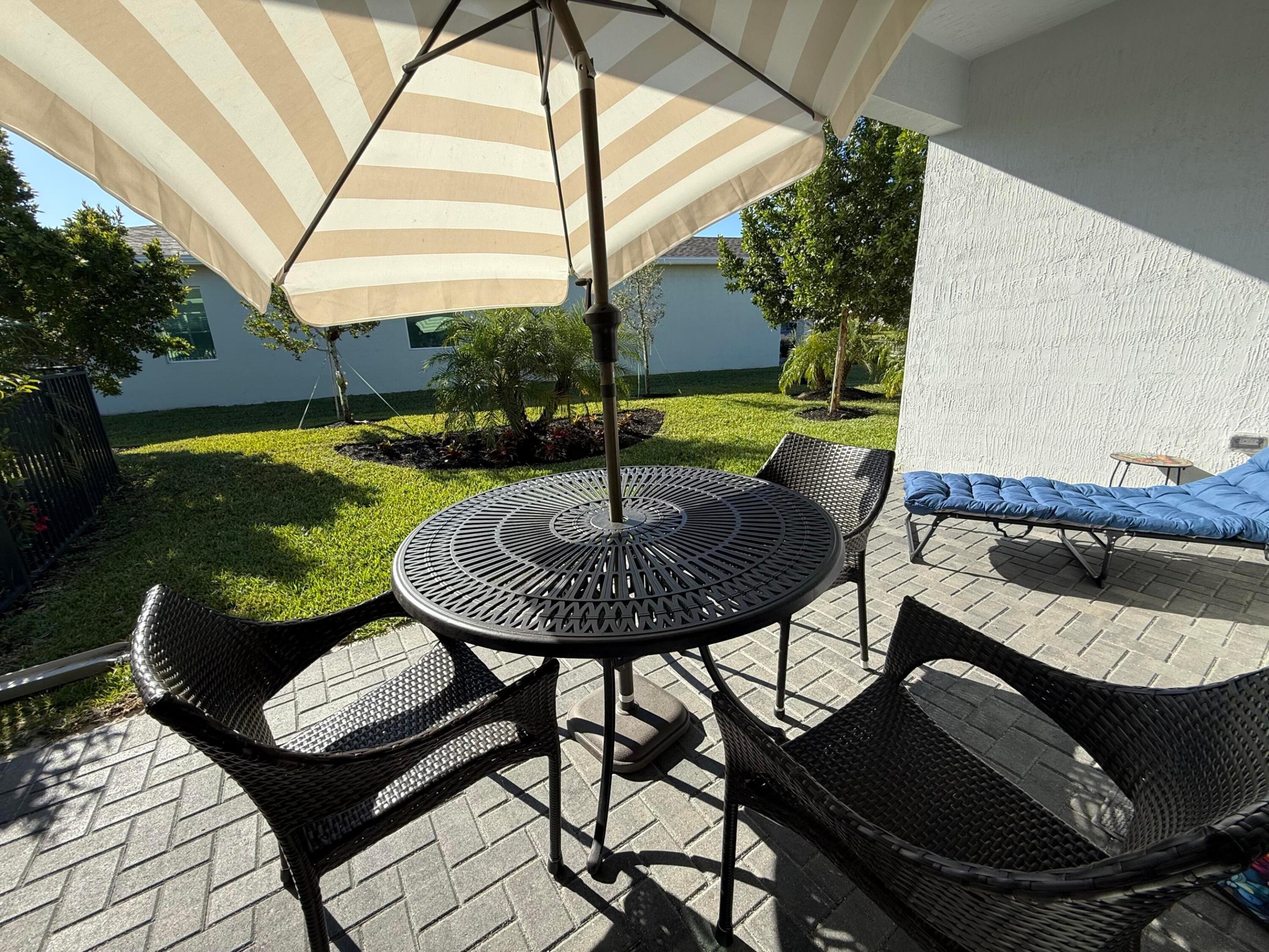 DELRAY TRAILS AT VILLA DELRAY PUD - Residential
