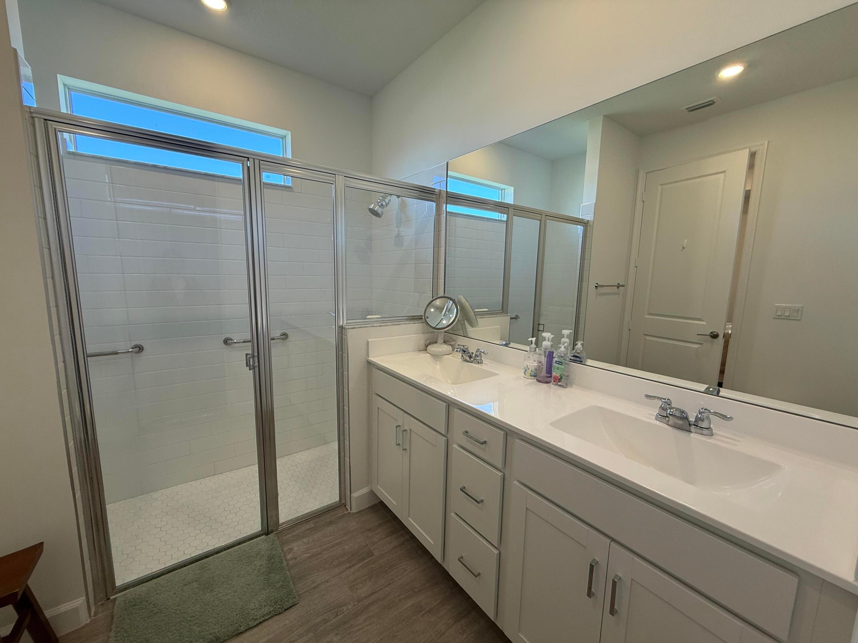 DELRAY TRAILS AT VILLA DELRAY PUD - Residential