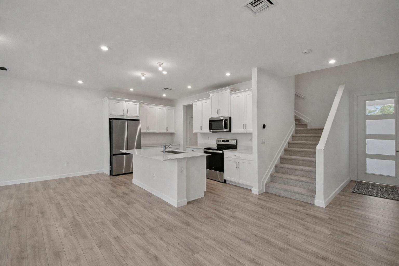 View photos, virtual tours, details... 14182 SW Solange Street