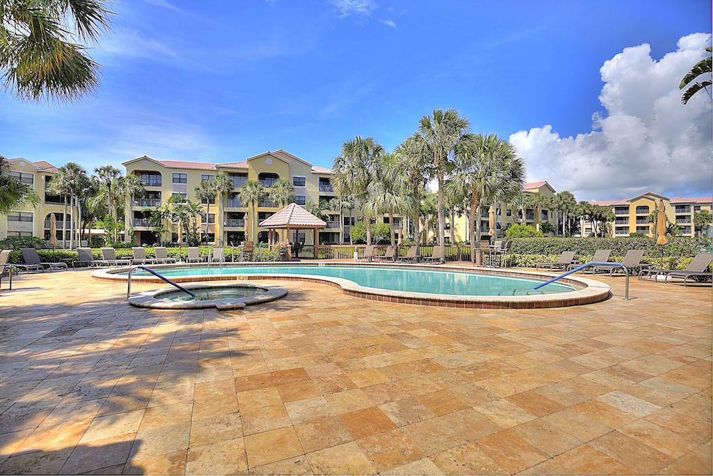 OCEAN TRACE CONDO - Residential