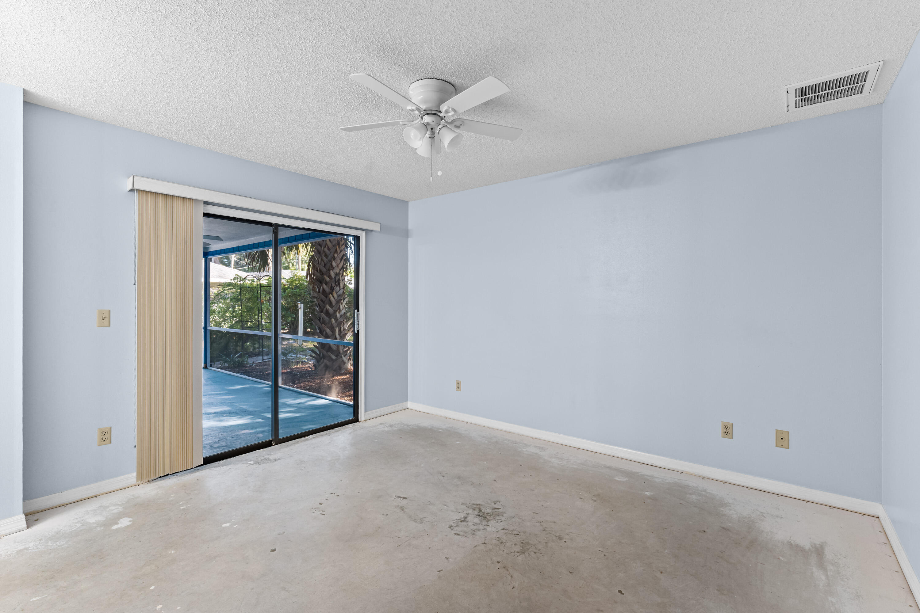 PINECREST SUB UNIT 3 - Residential