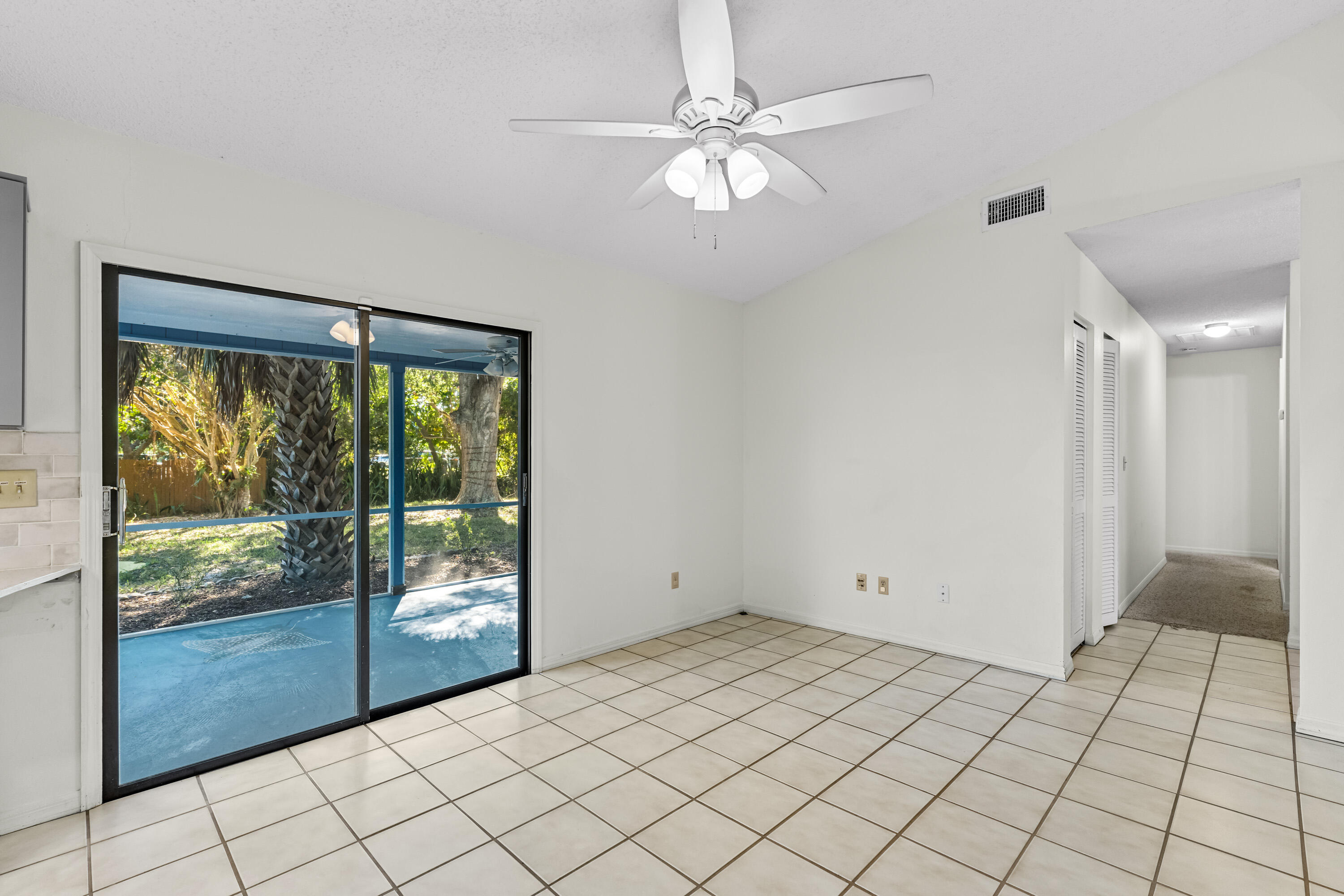 PINECREST SUB UNIT 3 - Residential