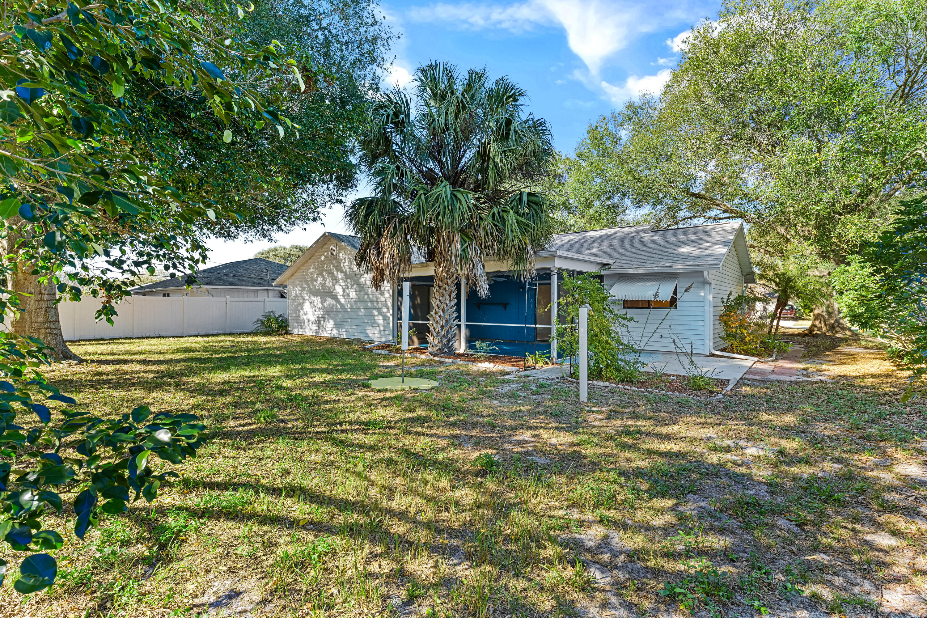 PINECREST SUB UNIT 3 - Residential