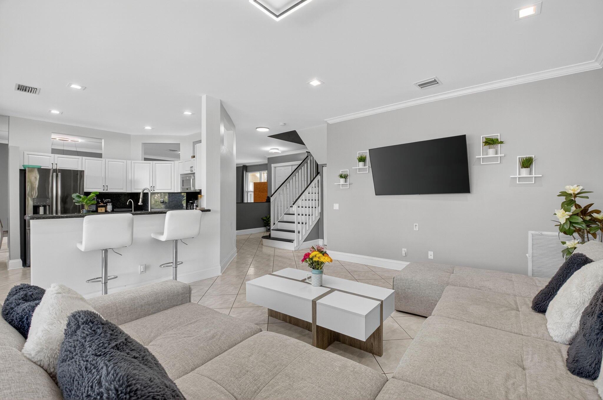 NAUTICA SOUND 1 - Residential Lease