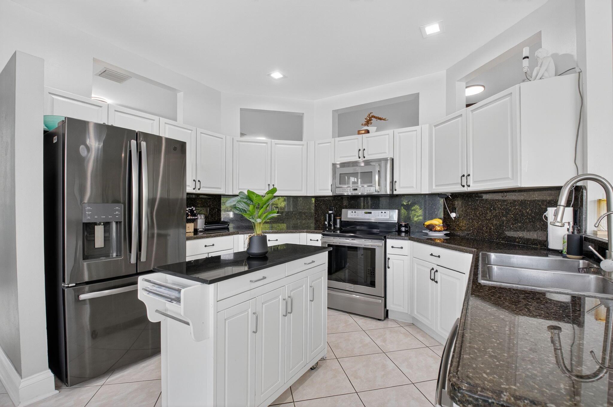 NAUTICA SOUND 1 - Residential Lease