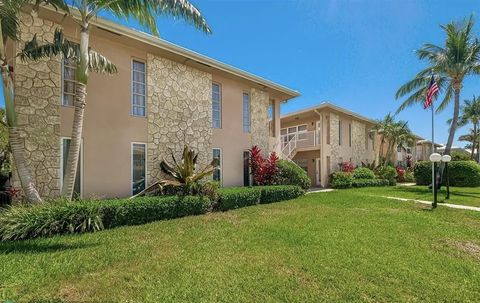2737 NE 28th Street 9w Lighthouse Point FL 33064