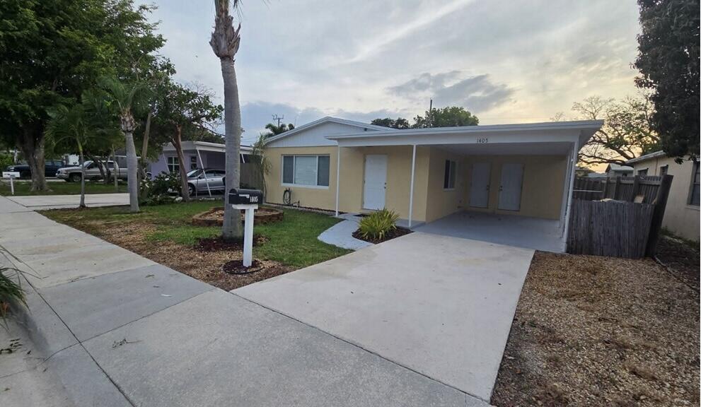 1405 N J Terrace