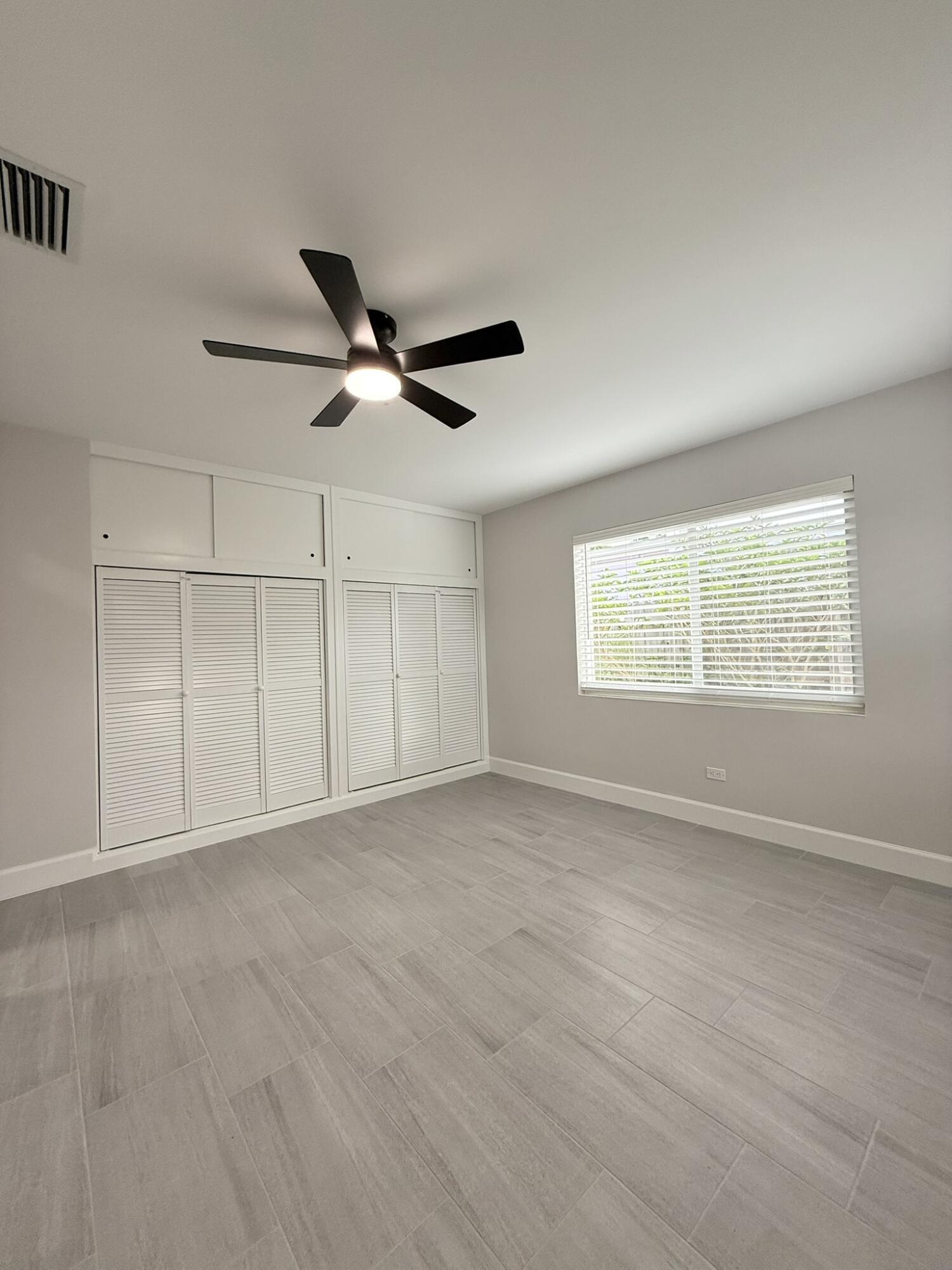 NORTH LAKE WORTH - Residential Lease