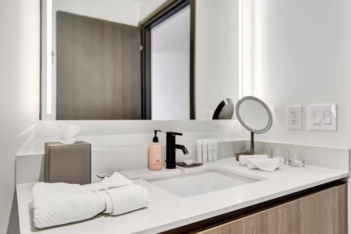 MAP OF MIAMI DADE CO. FL. PB B-41 - Residential