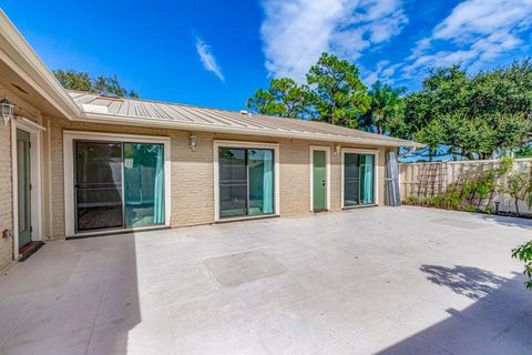 5518 Golden Eagle Circle Palm Beach Gardens FL 33418