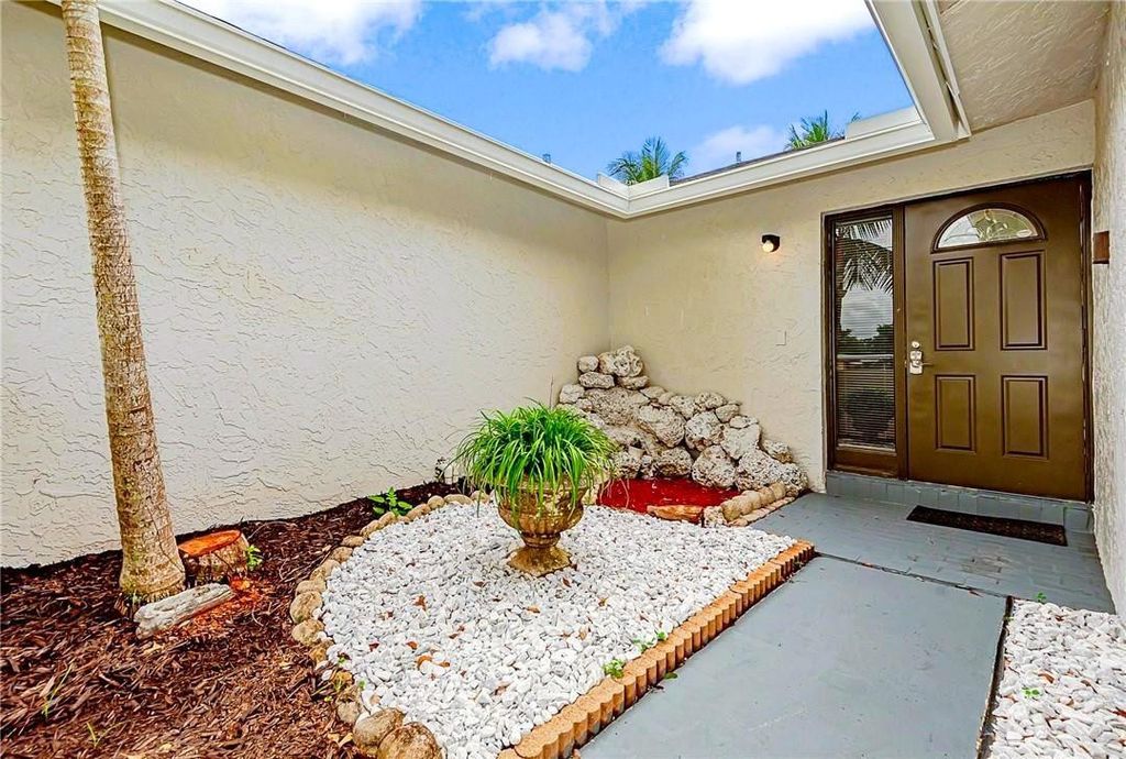 Photo of 740 SW 55th Avenue, Margate, FL 33068 (MLS # F10549777)