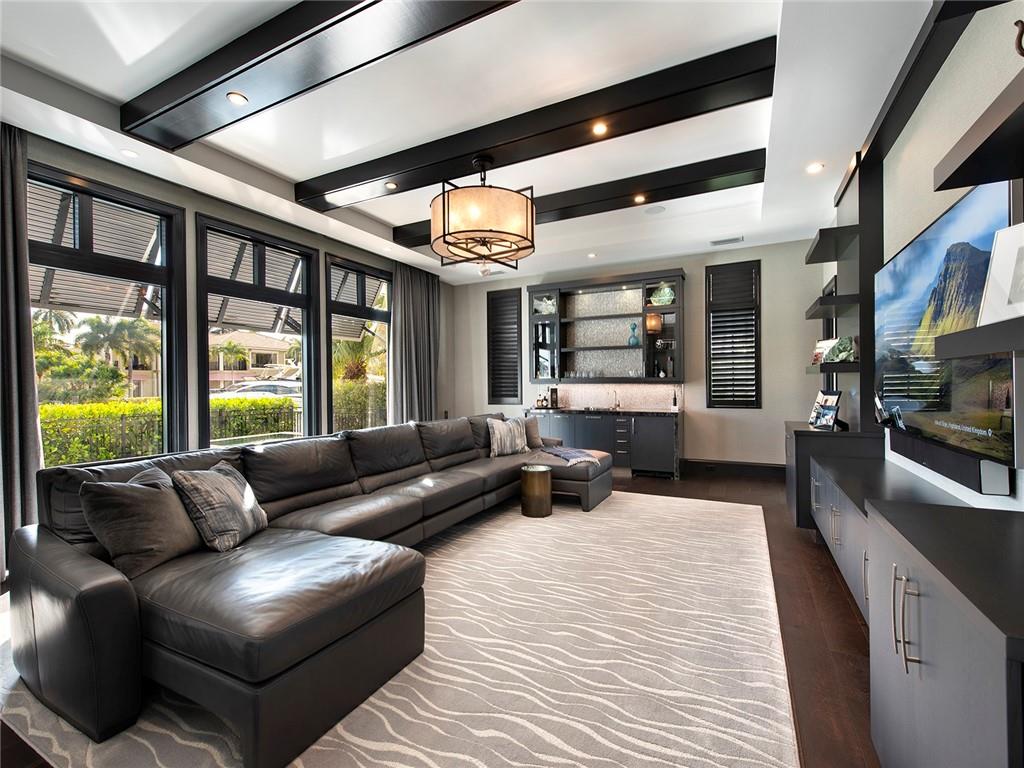 LIGHTHOUSE POINT 6TH SEC - Residential