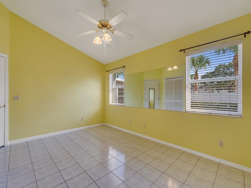 KINGS ISLE PHASE 1 - Residential