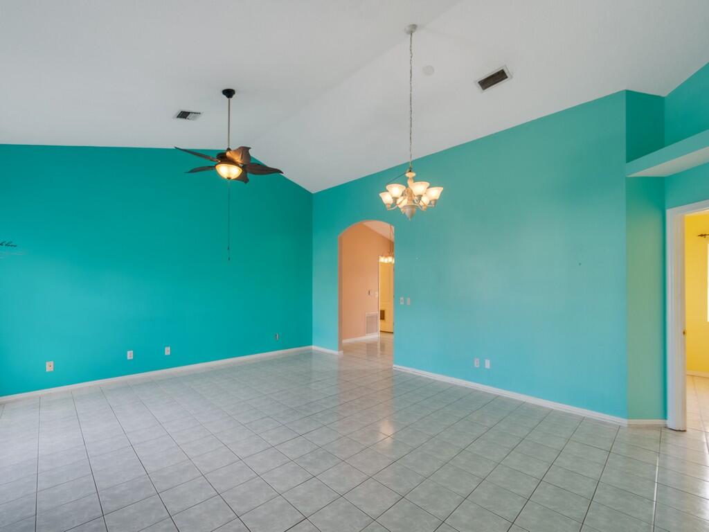 KINGS ISLE PHASE 1 - Residential