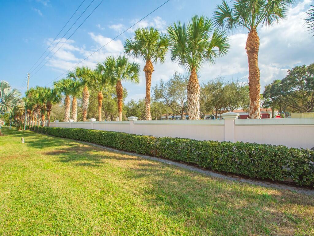 KINGS ISLE PHASE 1 - Residential