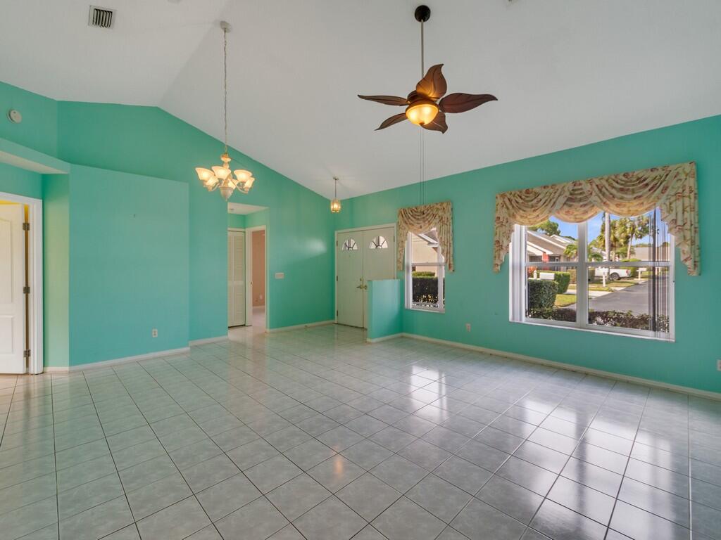 KINGS ISLE PHASE 1 - Residential