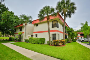 APPLEWOOD VILLAGE 4- D CO - Residential