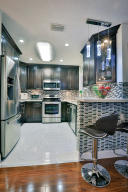 APPLEWOOD VILLAGE 4- D CO - Residential