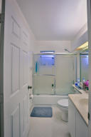 APPLEWOOD VILLAGE 4- D CO - Residential