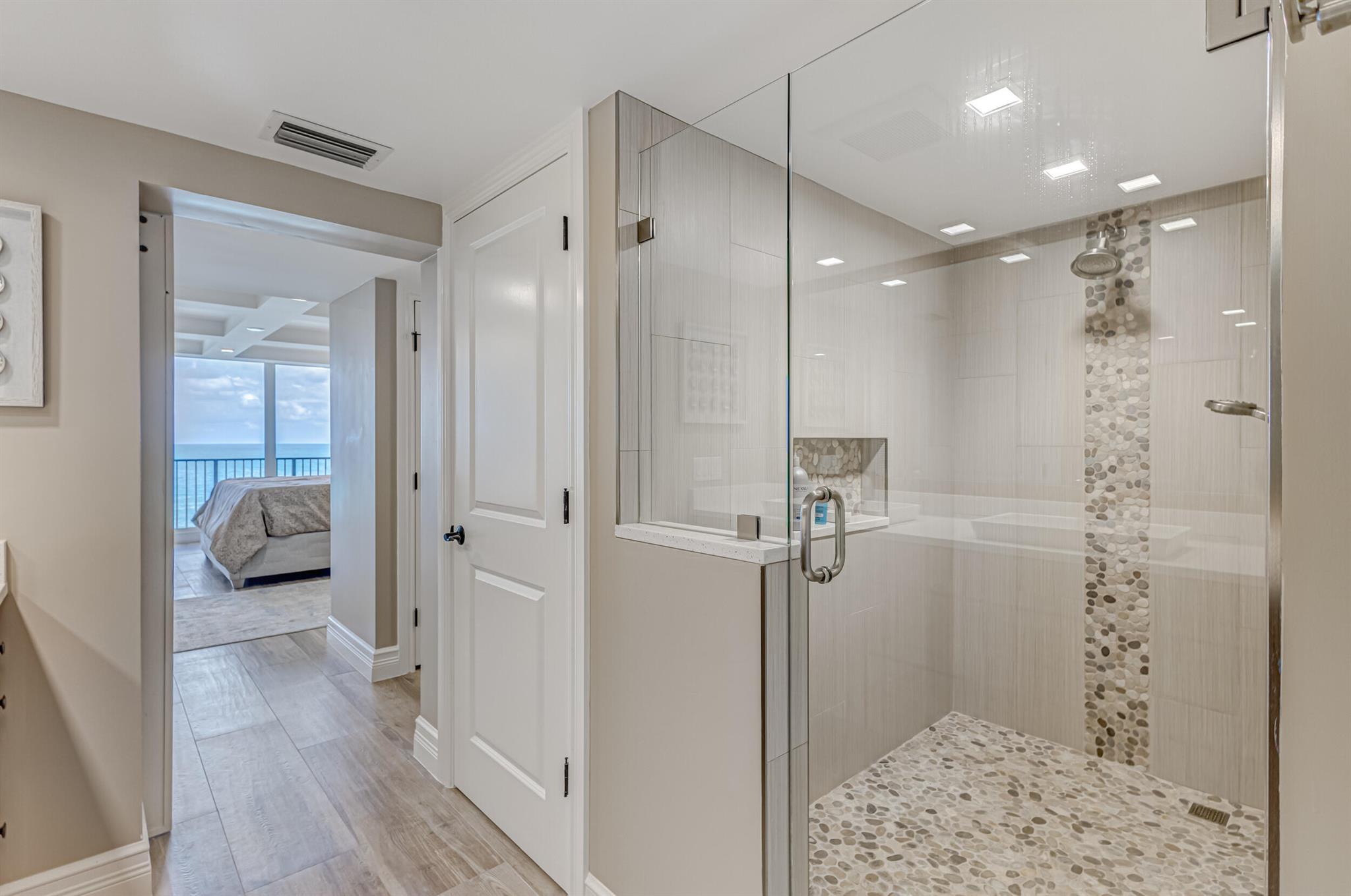 TEQUESTA TOWERS CONDO - Residential Lease