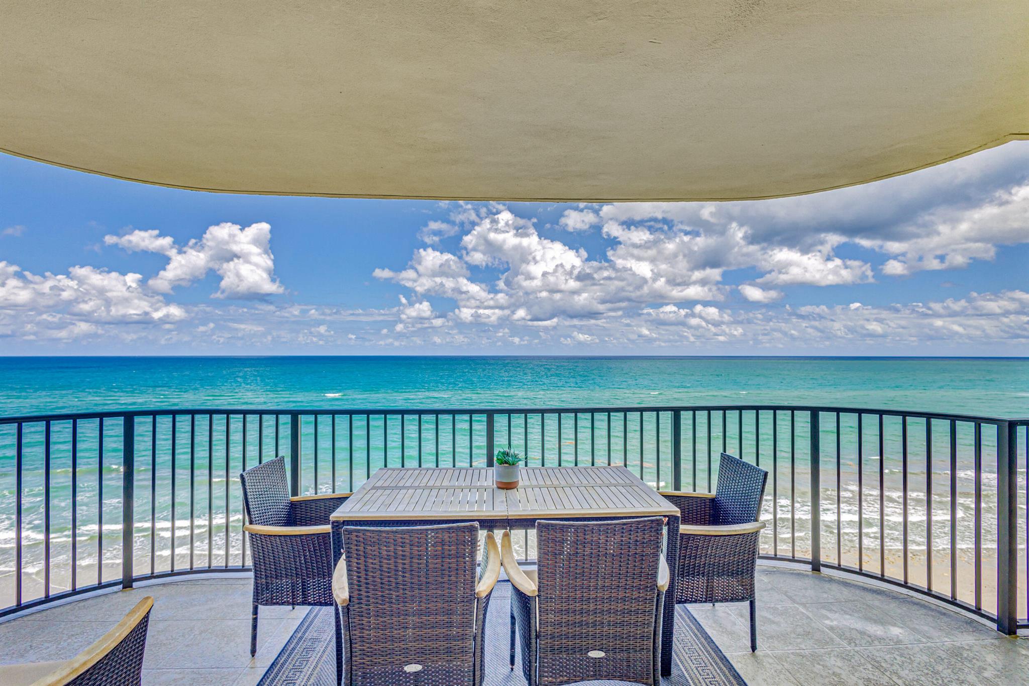 TEQUESTA TOWERS CONDO - Residential Lease