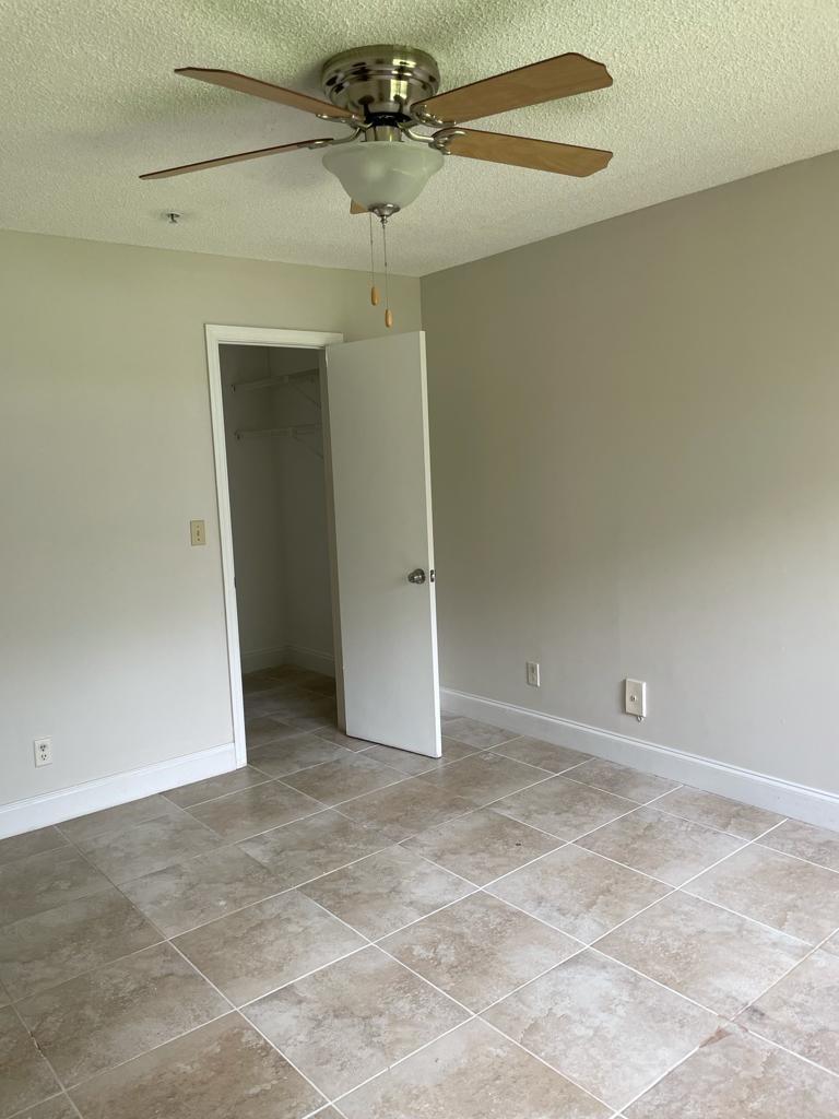 Boynton Lndgs Condo - Residential Lease