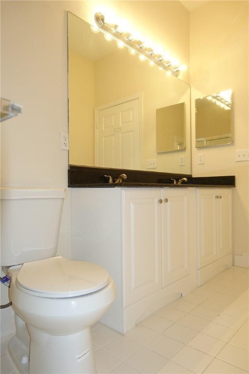 Lyons West 137-40 B - Residential