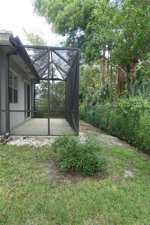 Lyons West 137-40 B - Residential