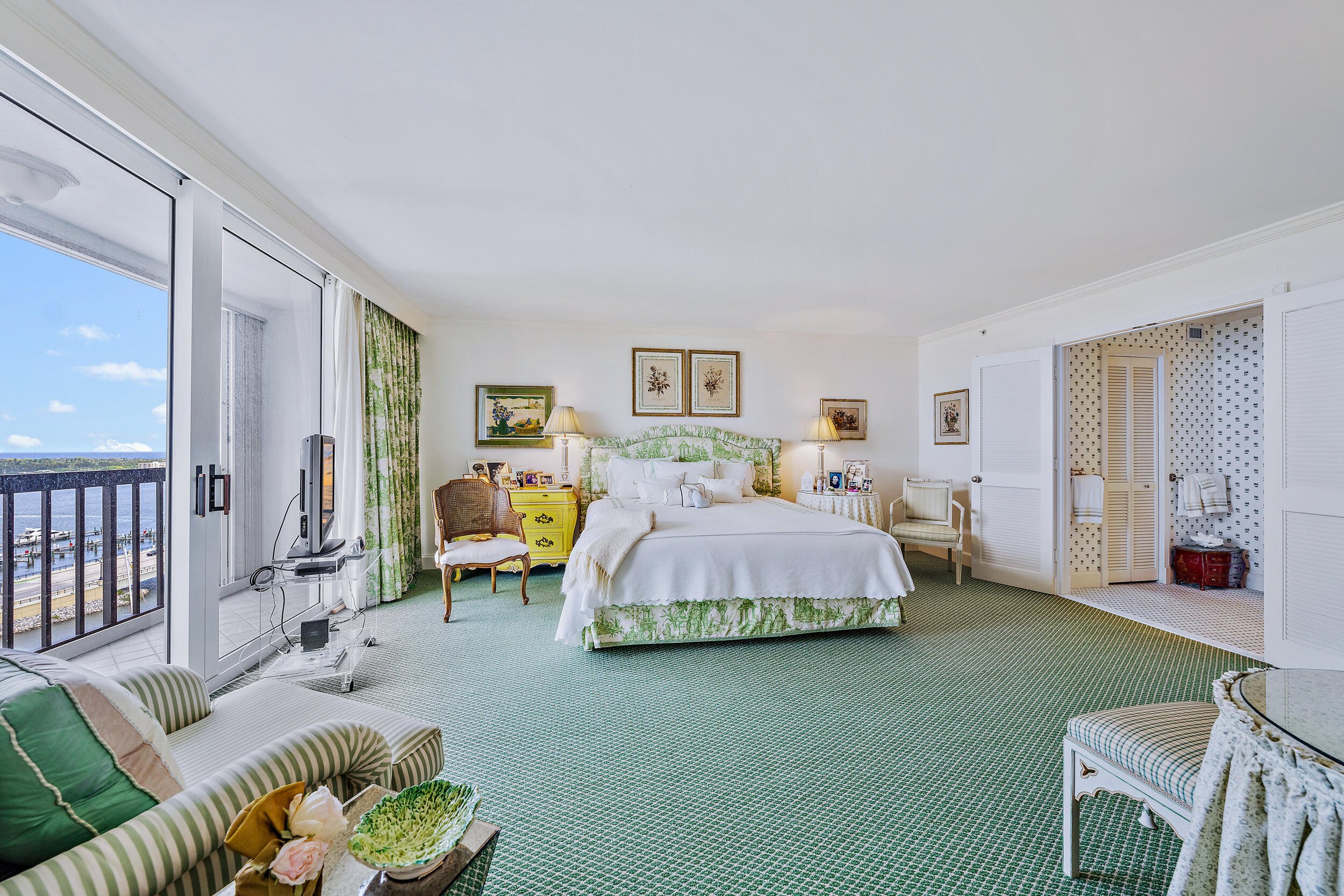 WATERVIEW TOWERS CONDO - Residential