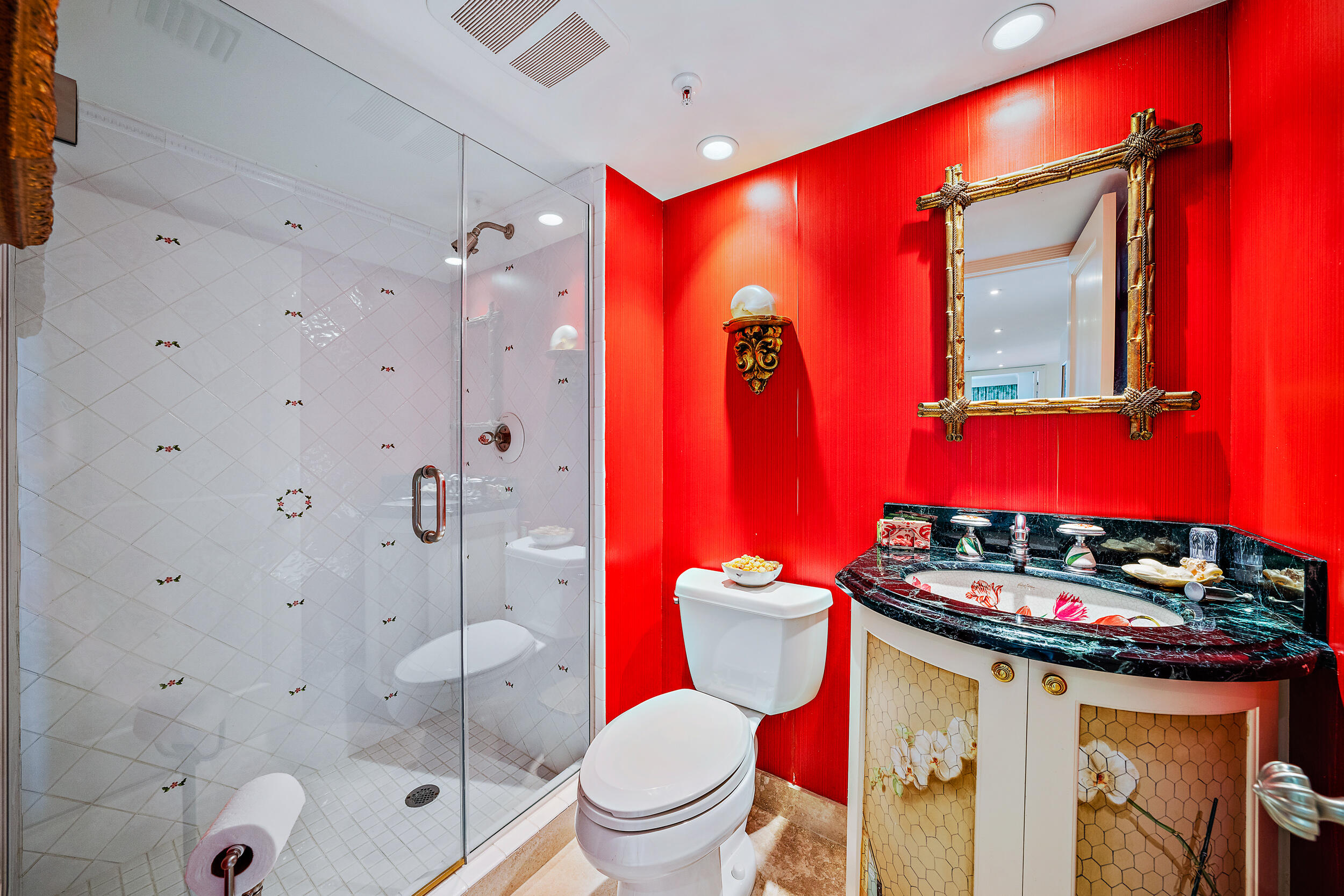 WATERVIEW TOWERS CONDO - Residential