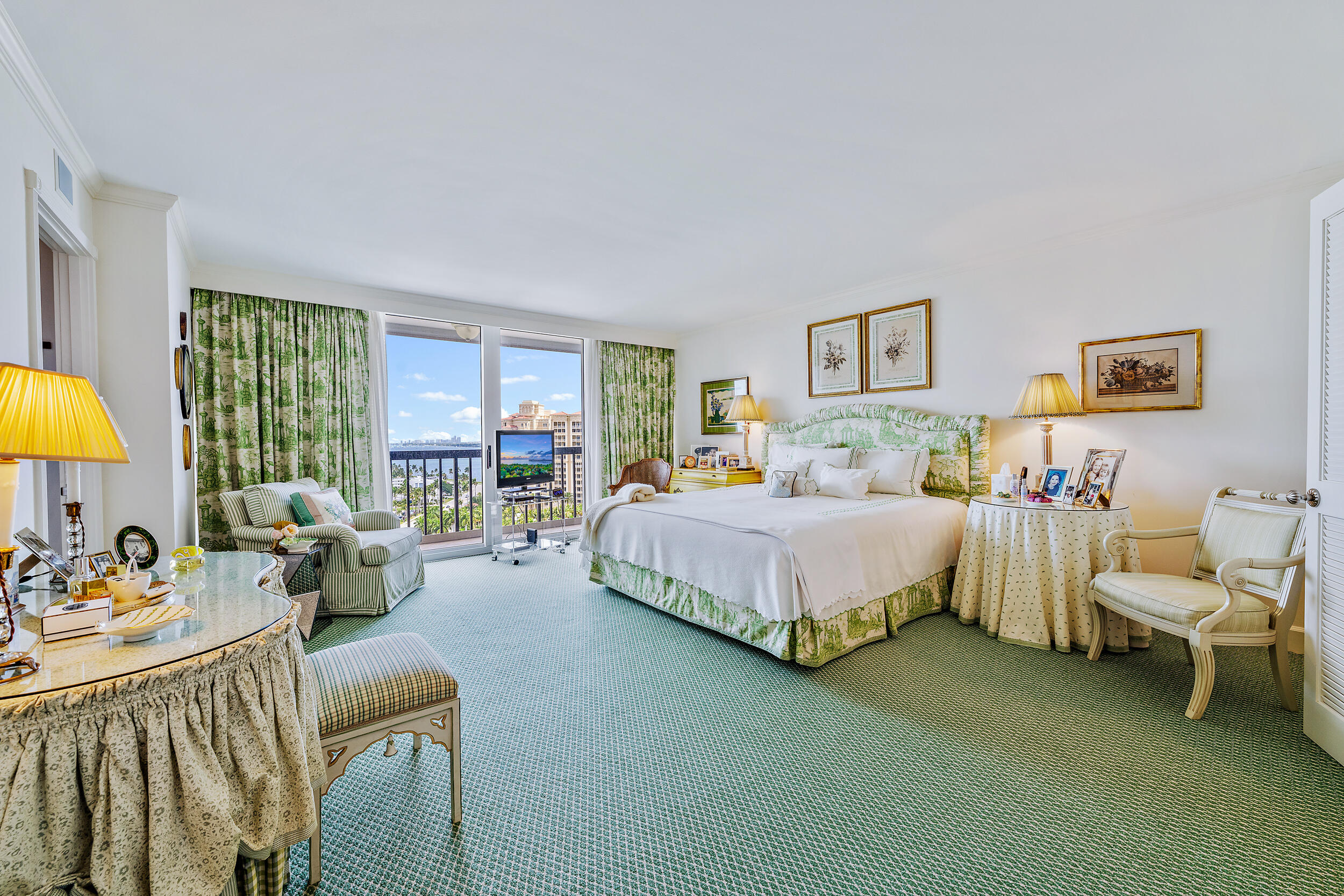 WATERVIEW TOWERS CONDO - Residential