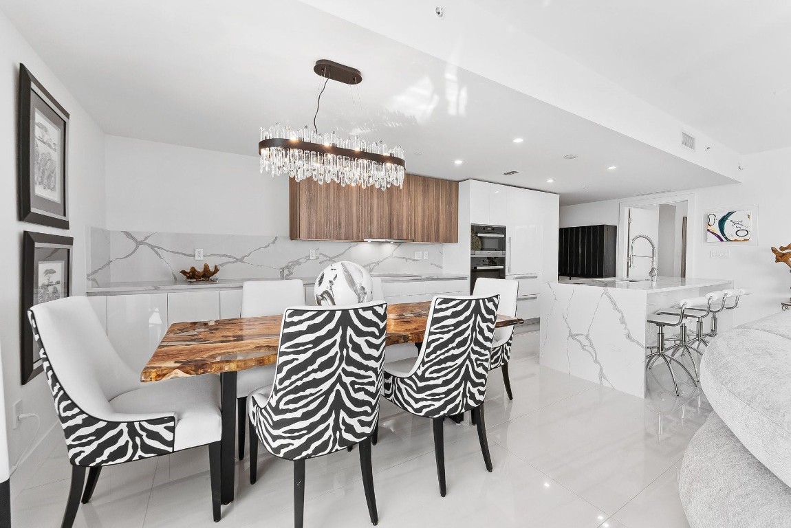 SABBIA BEACH CONDO - Residential