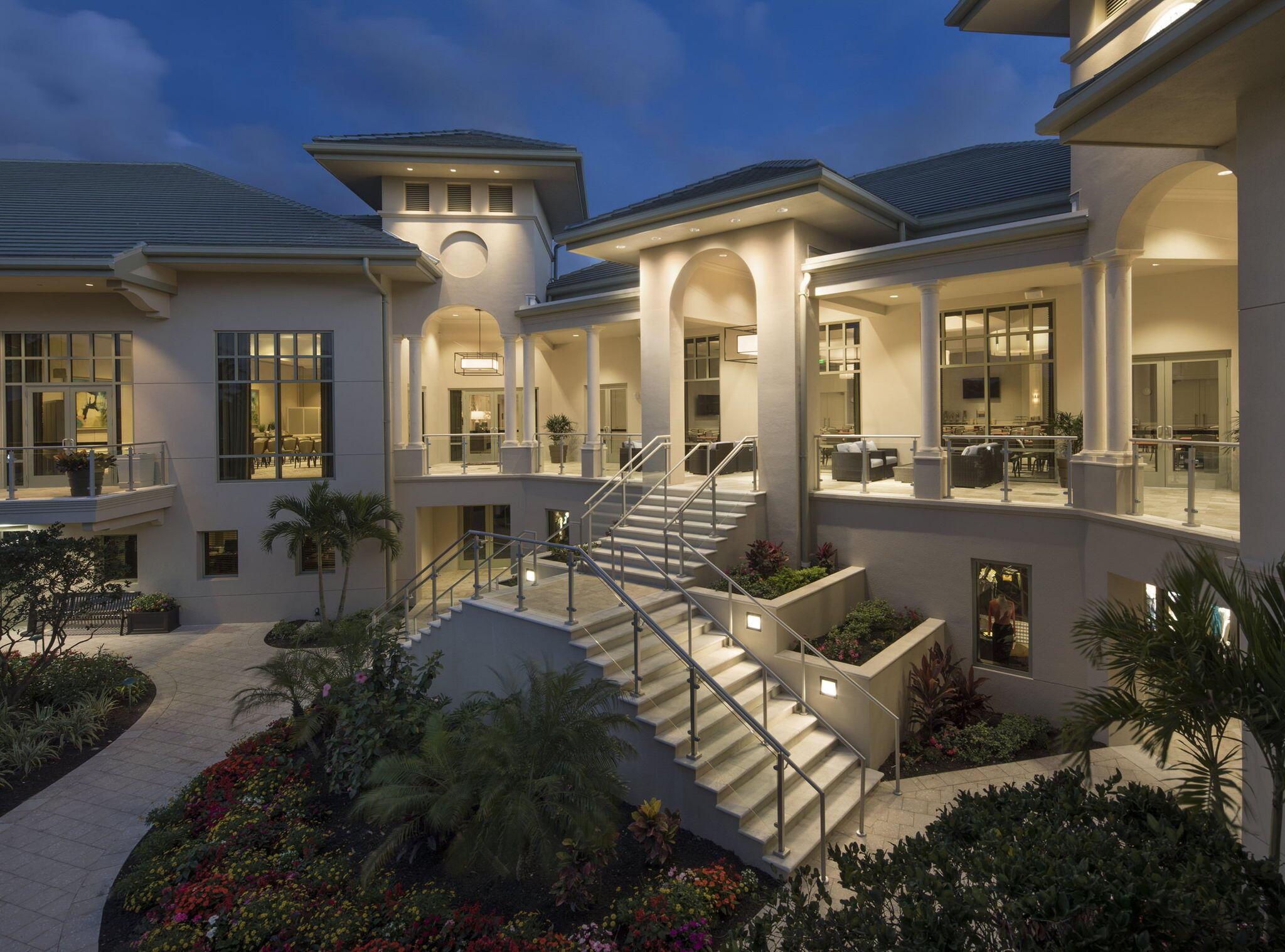 HAMMOCKS AT BOCA WEST CON - Residential