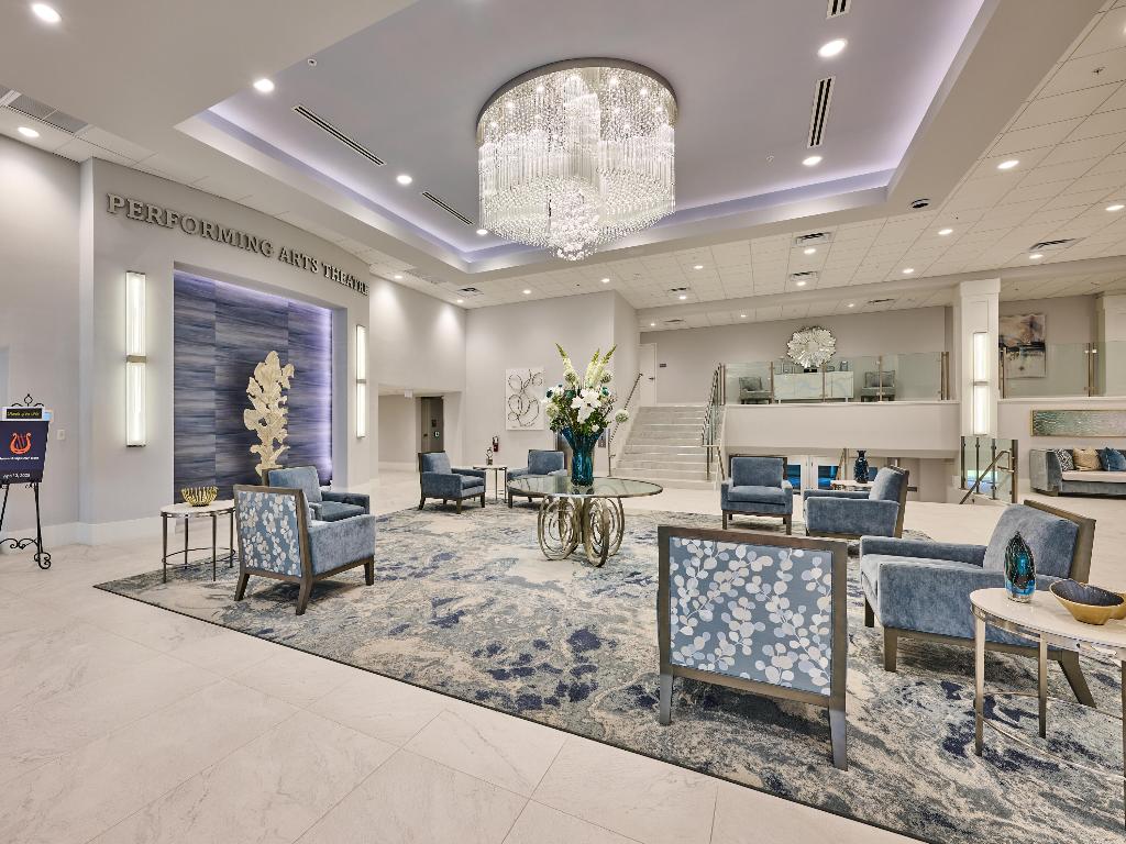 HUNTINGTON POINTE - Residential