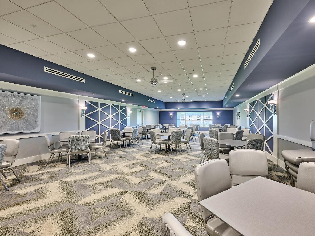 HUNTINGTON POINTE - Residential