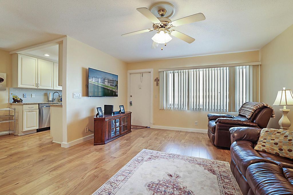 Photo of 112 Doolen Court #203, North Palm Beach, FL 33408 (MLS # R10950321)