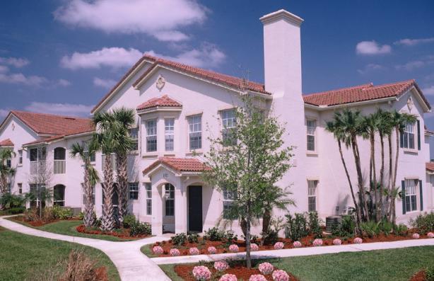 Nice 2nd floor 2 bedroom 2 bath unit with private screened in balcony. Luxury vinyl laminate flooring throughout. Newer stainless Whirlpool appliances Light grey paint color palette for a crisp, clean look. Estates of Stuart offers a community pool, exercise room and property manager on site. Tenant pays water and electric. Basic cable included.