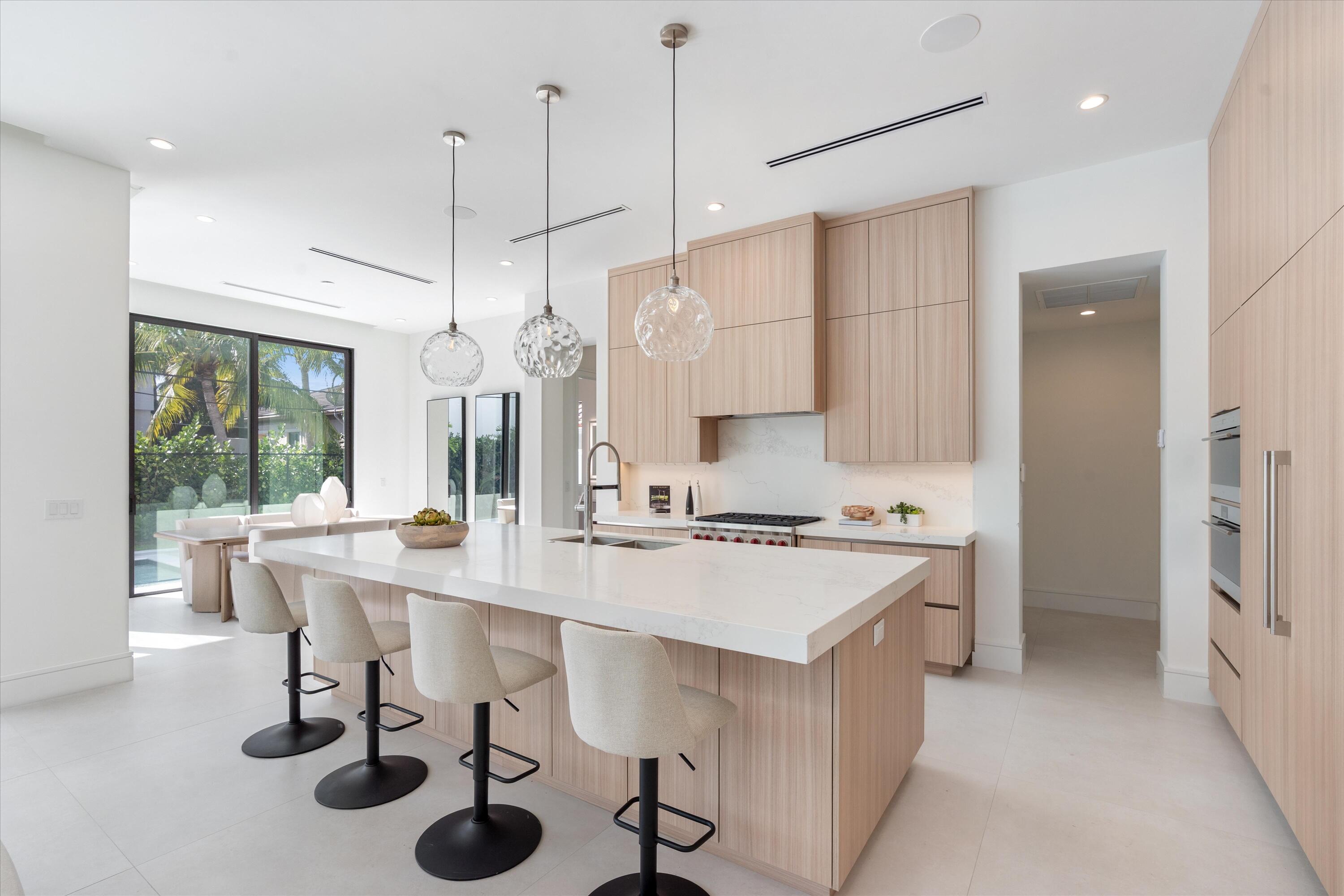 BOCA VILLAS - Residential