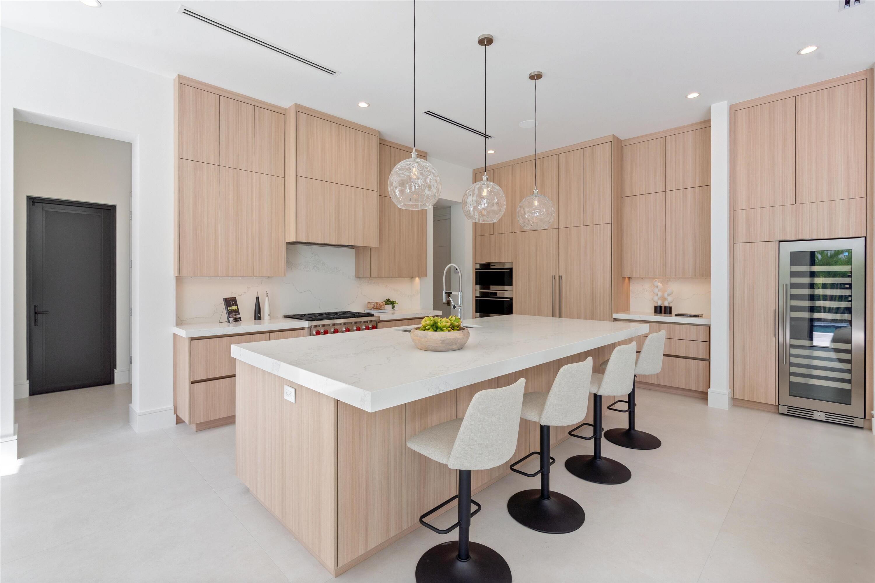 BOCA VILLAS - Residential