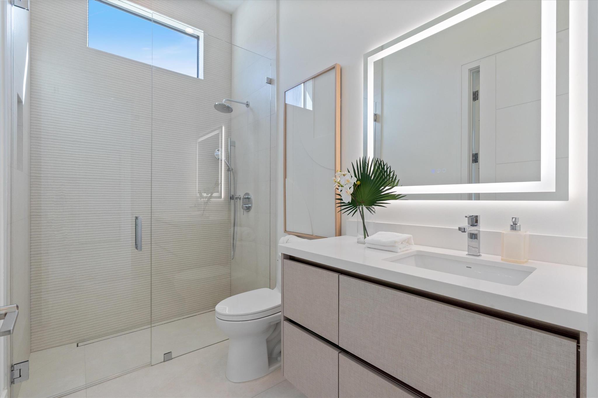 BOCA VILLAS - Residential