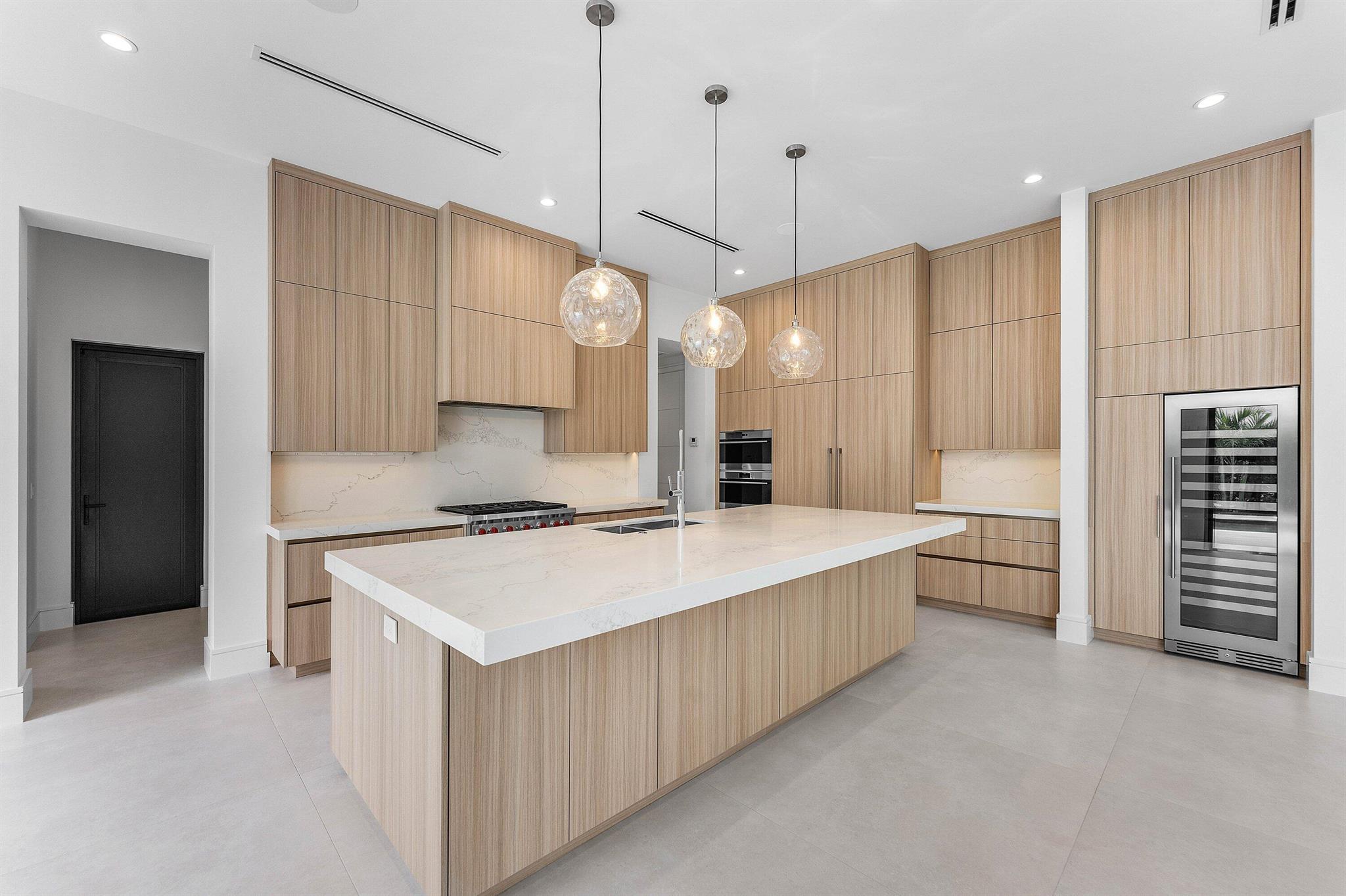 BOCA VILLAS - Residential