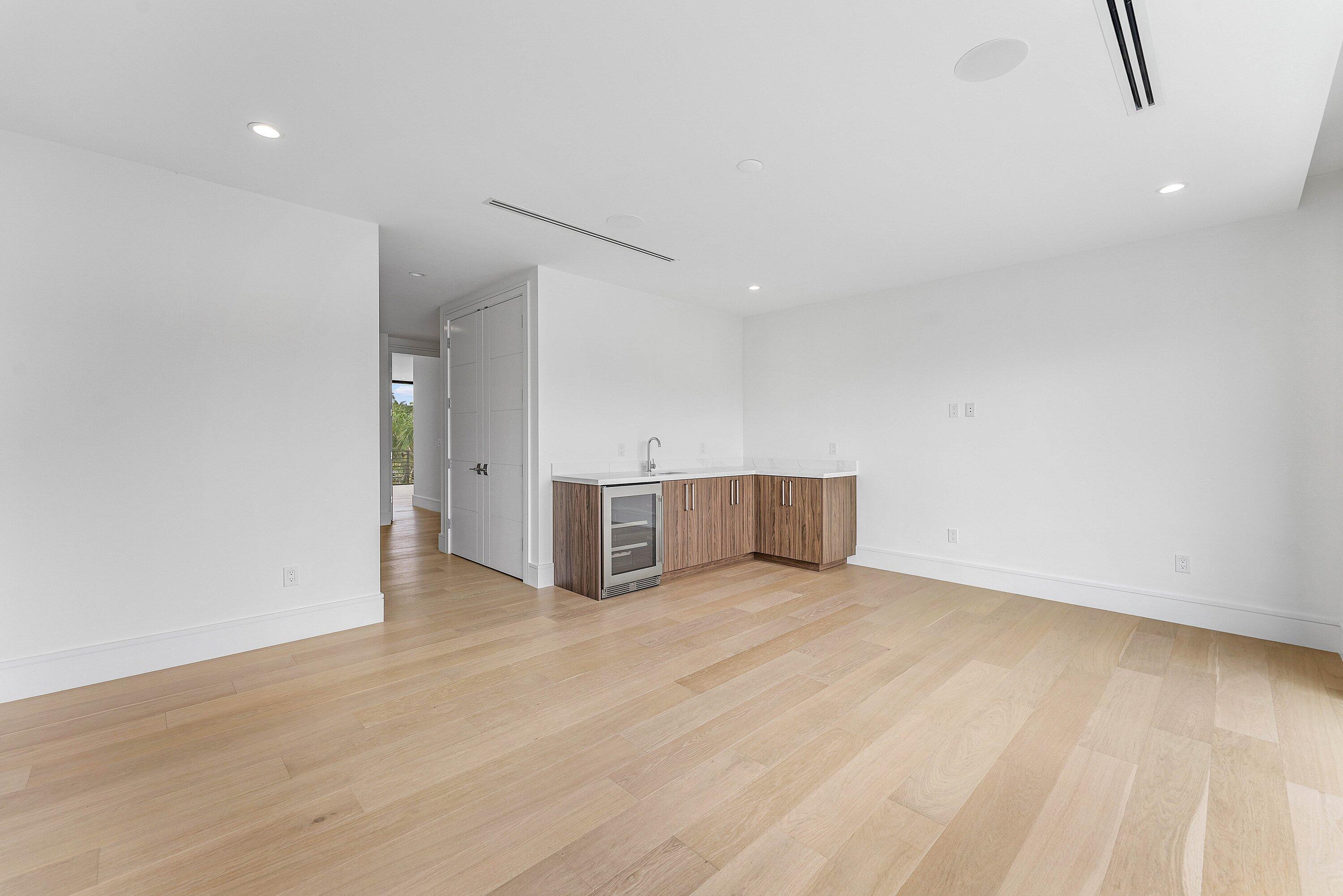 BOCA VILLAS - Residential