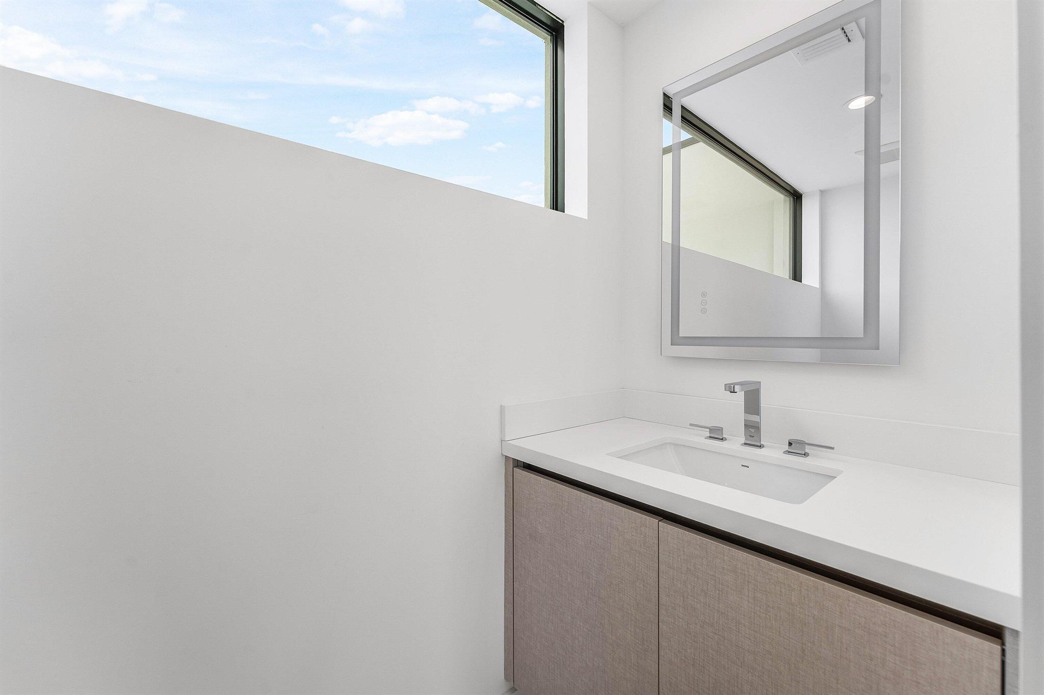 BOCA VILLAS - Residential