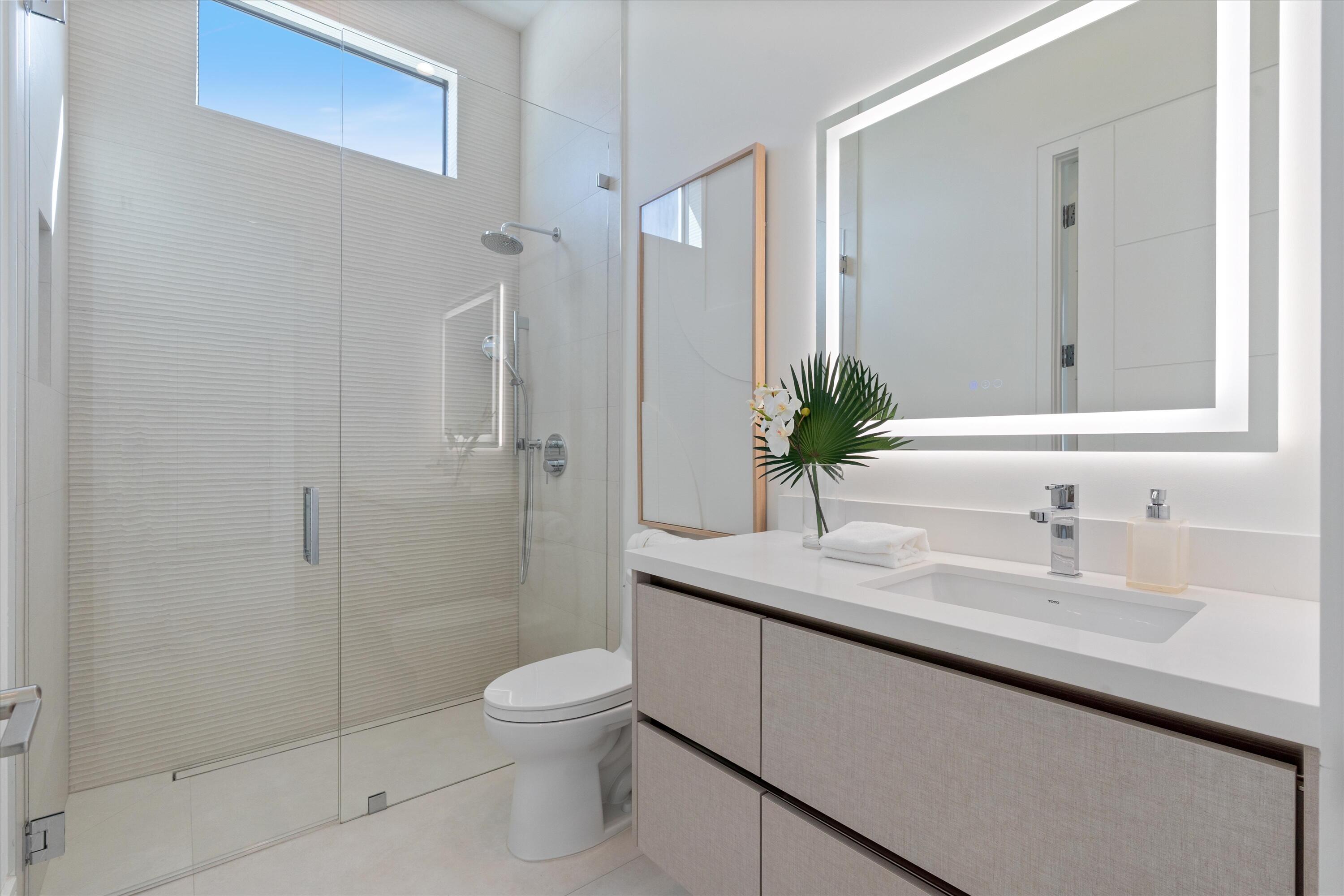 BOCA VILLAS - Residential