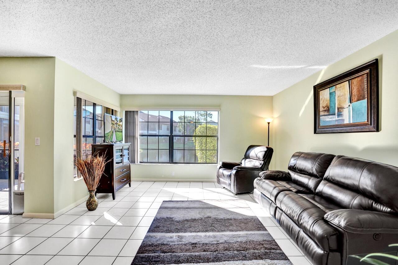 LUCERNE PARK CONDOS 1, 1A - Residential