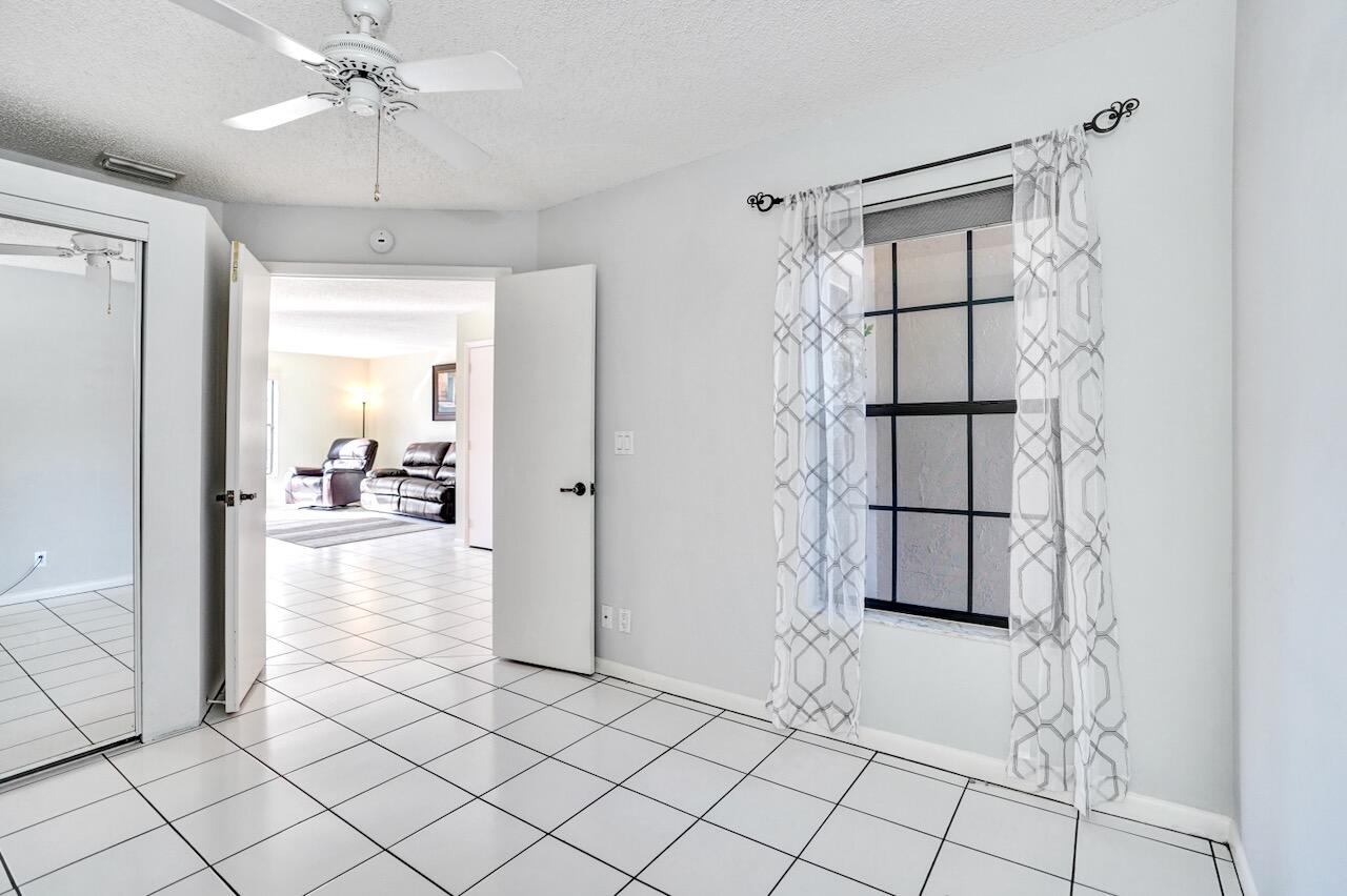 LUCERNE PARK CONDOS 1, 1A, 2 THRU 15 AND 23 THRU 2 - Residential